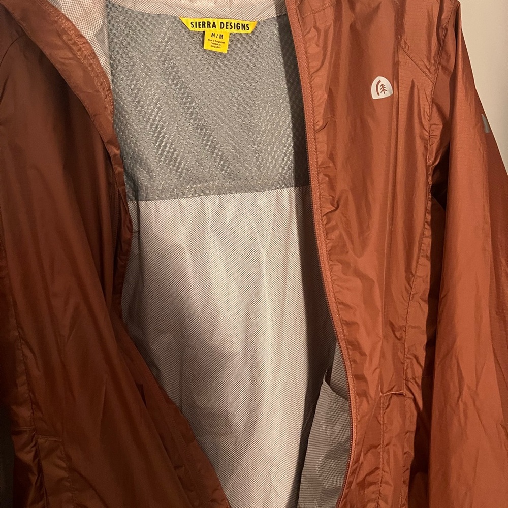 Lightweight Rust Jacket - Picture 7 of 8